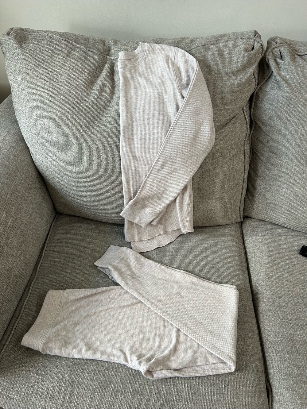 Cuddl Duds Beige Thermal Long Sleeve Top & matching pants